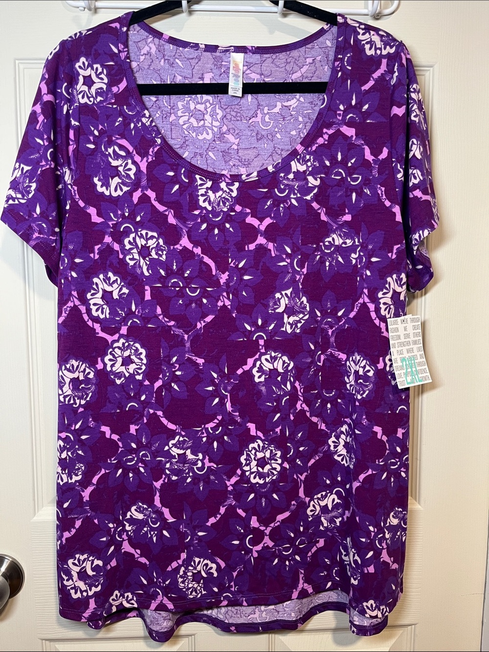LuLaRoe Purple Floral Scoop Neck Tee